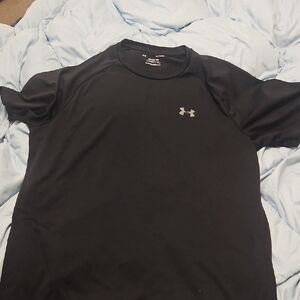 Under Armour Men's Black Tee